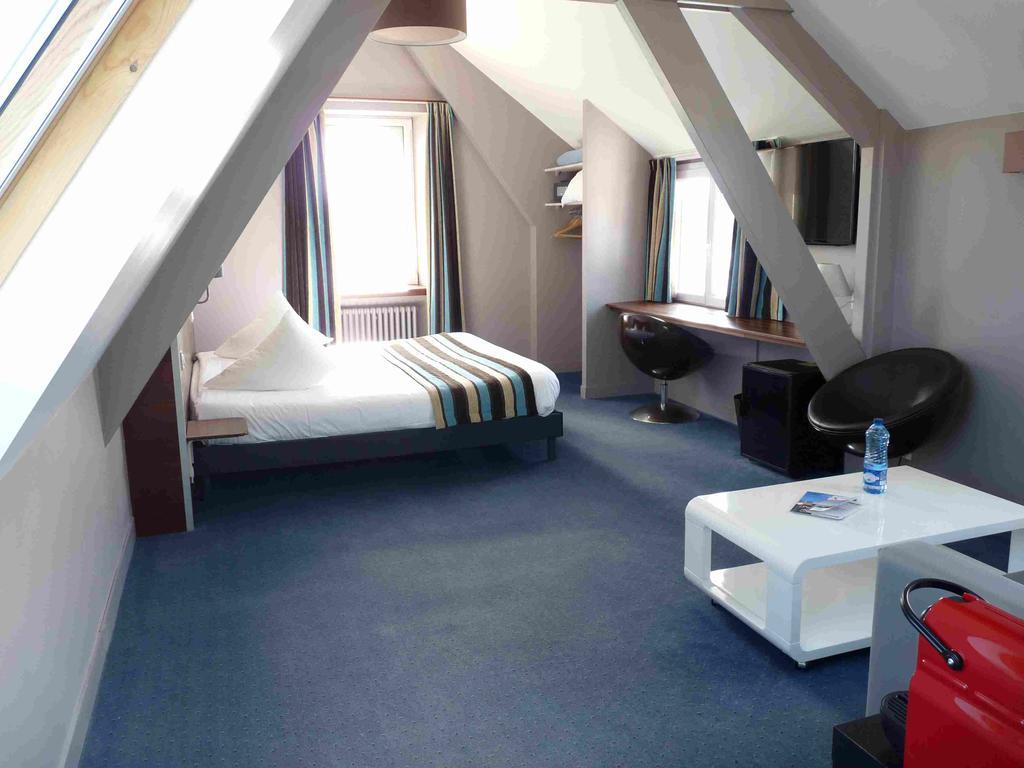 Hotel Des Rochers 3*
