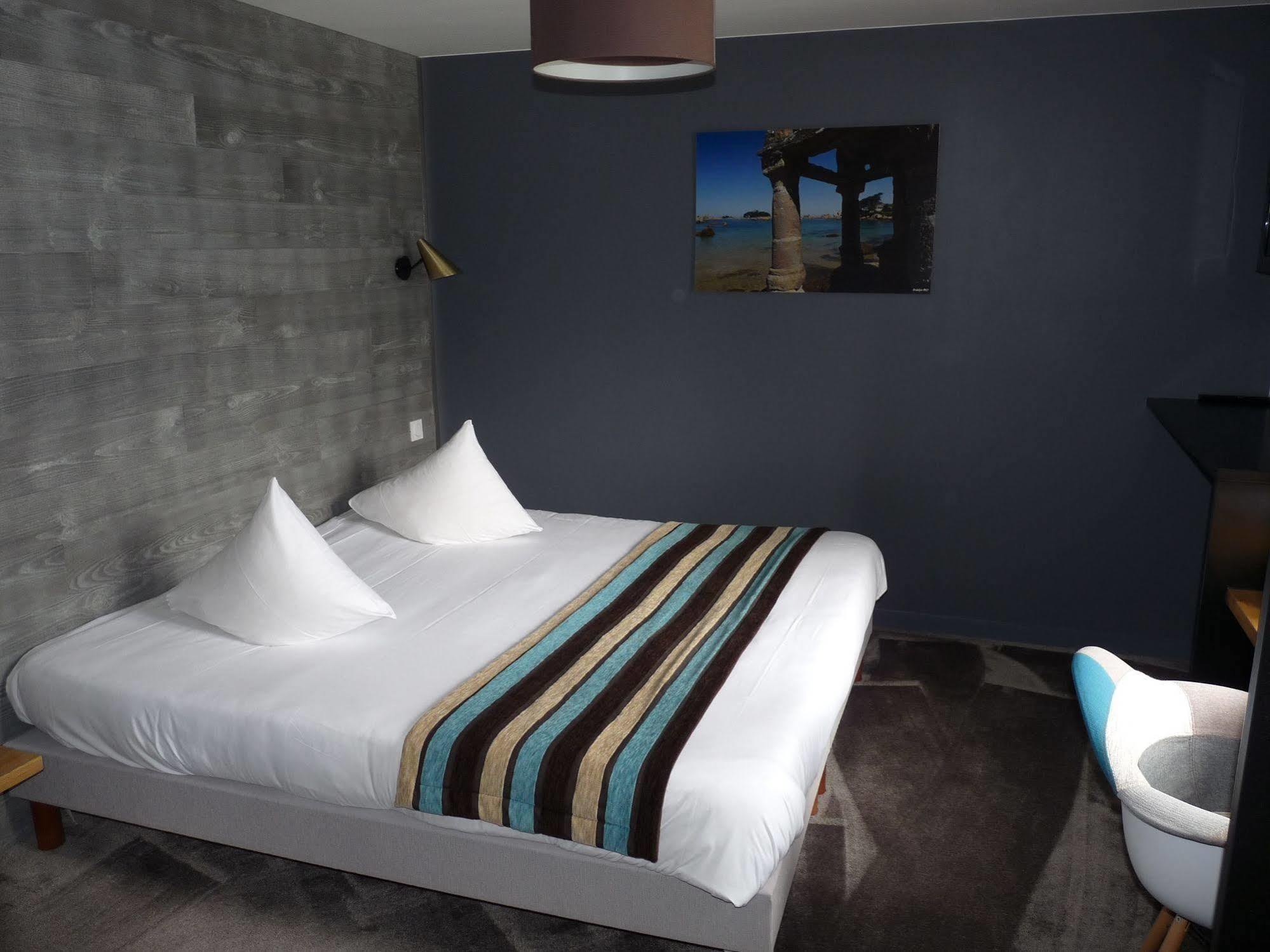 Des Rochers Hotel 3*